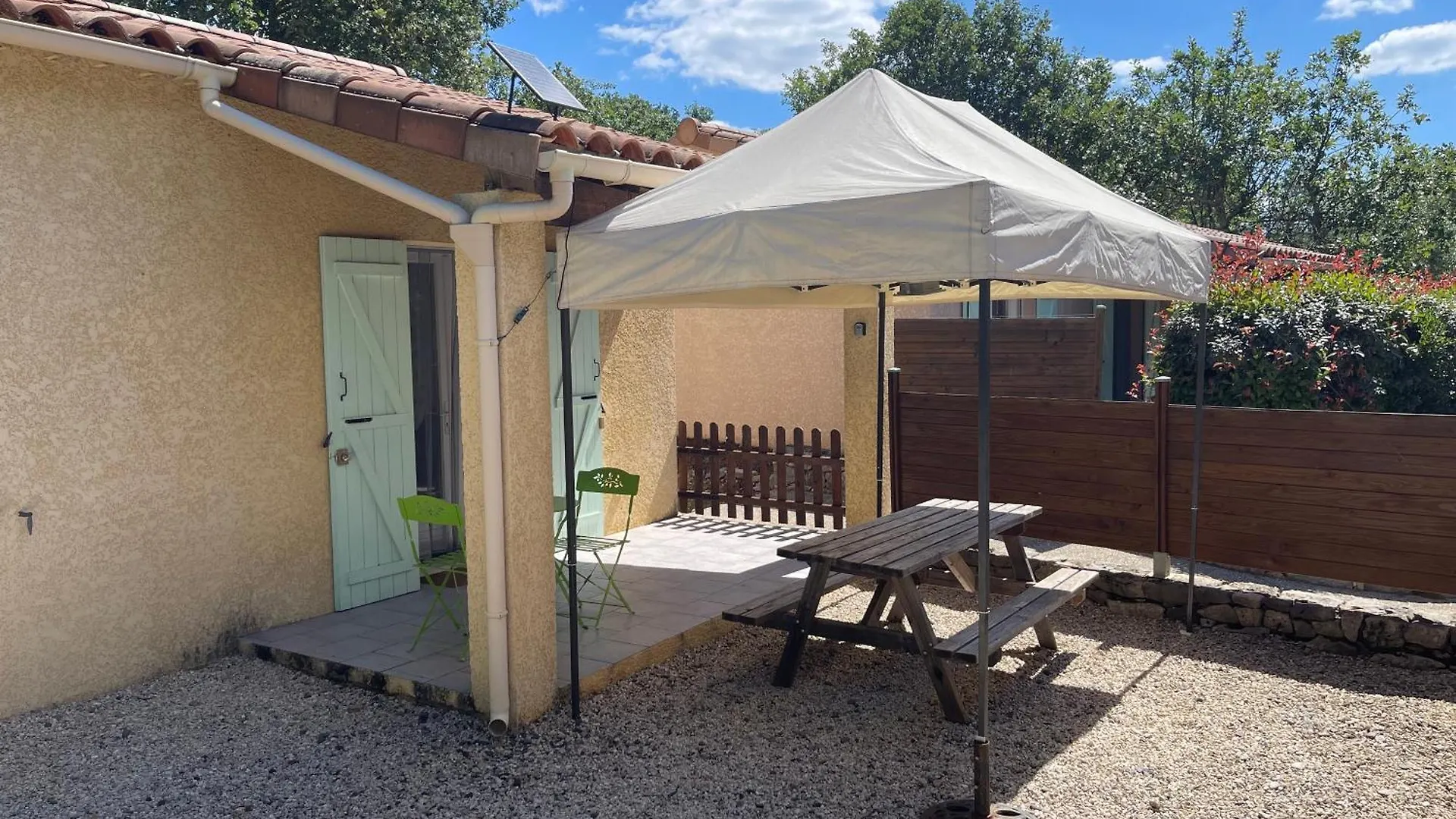 Holiday home Gites Des Campanes Saint Alban Auriolles